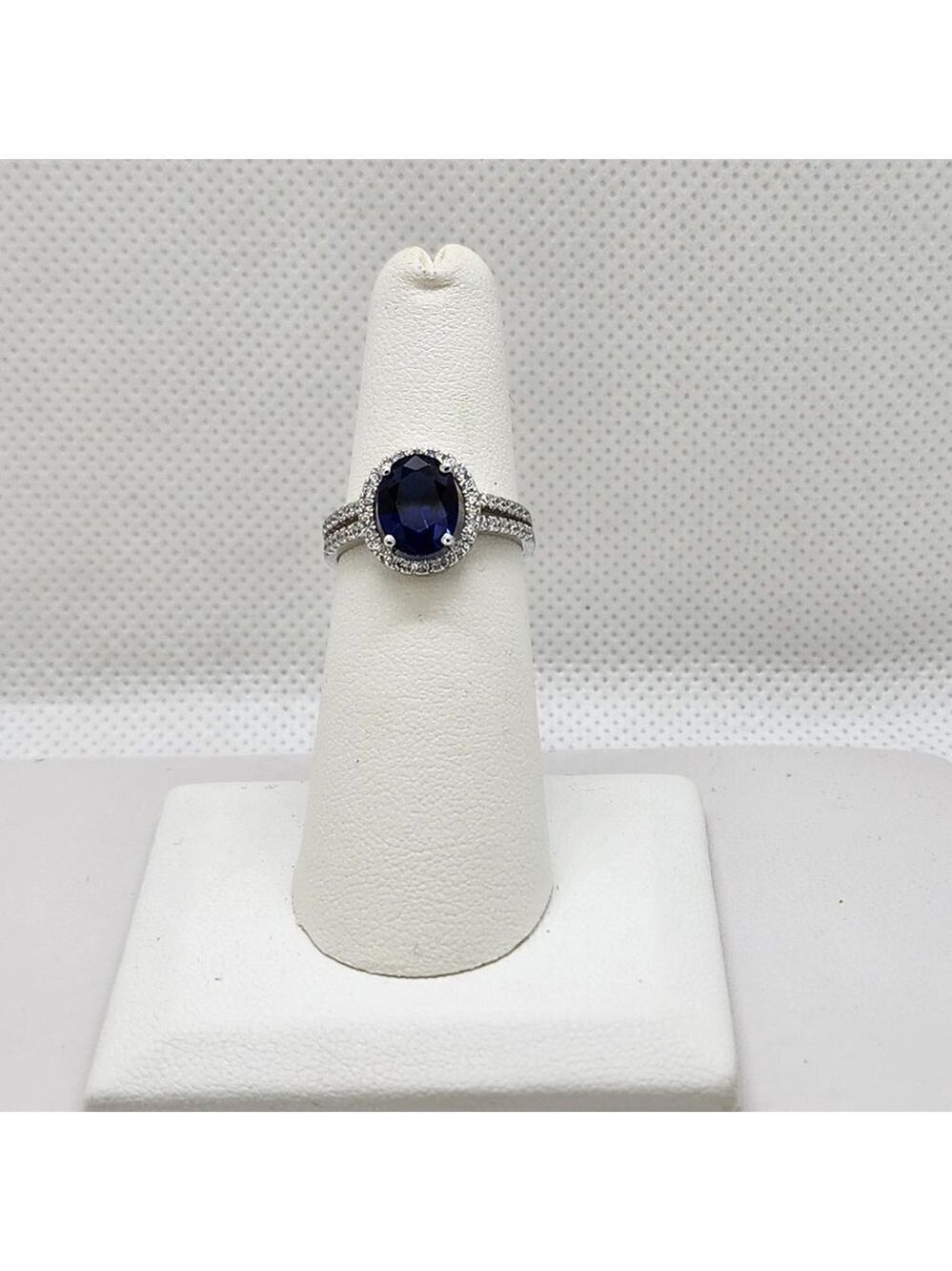 Brand New Sterling Silver 925 Round Blue Gemstone Ring